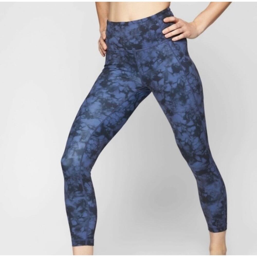 Athleta Blue Tie Dye Salutation 7/8 Ankle Tight leggings watercolor marble